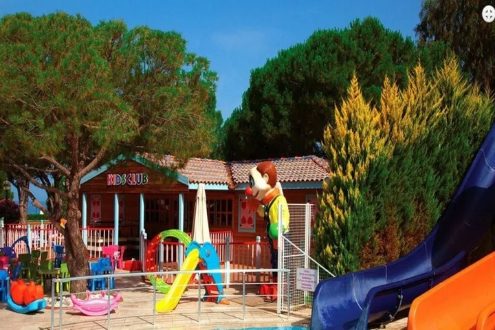 Согучак: Batihan Beach Resort & Spa Ultra All Inclusive