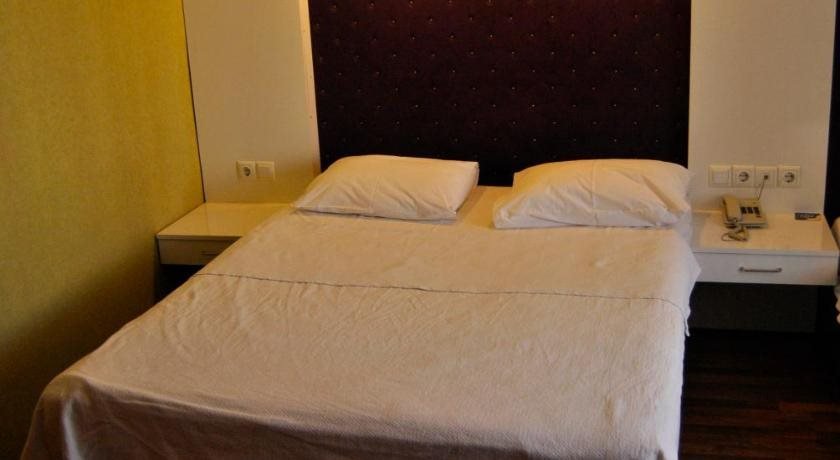 Дикили: Asude Hotel Bergama