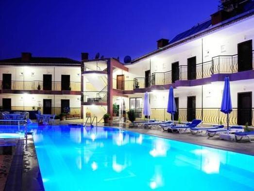 Чамьюва: Las Palmeras Hotel