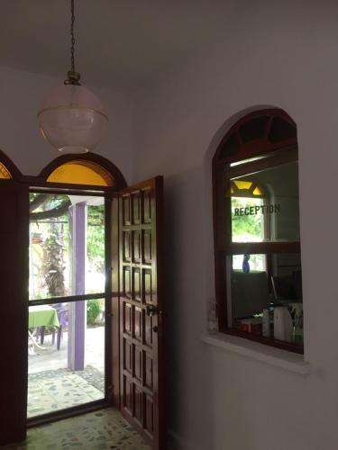 Чиралы: Billur Pension