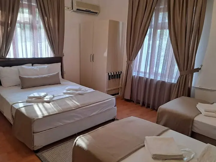 Айвалык: Sözer Otel