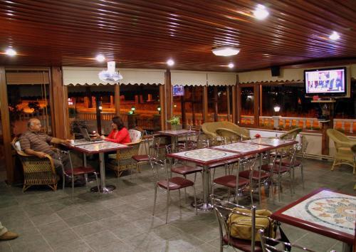 Айвалык: Sözer Otel