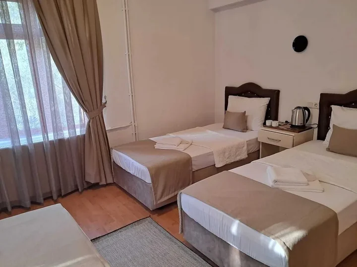 Айвалык: Sözer Otel