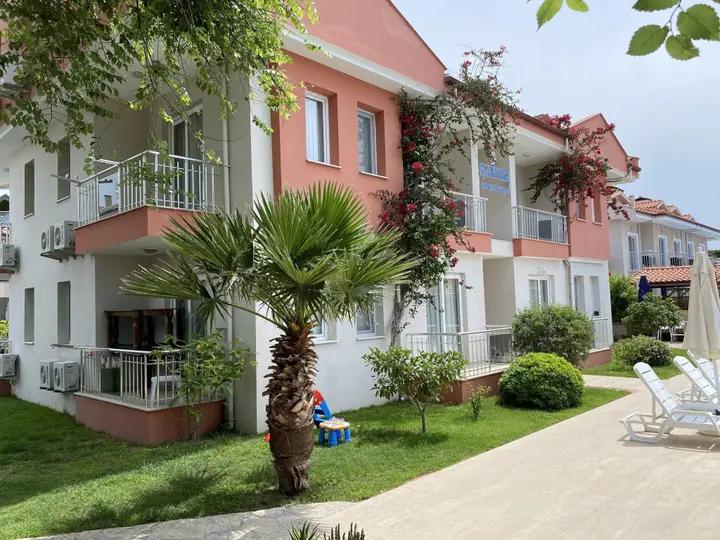Дальян: Safak Apart & Hotel