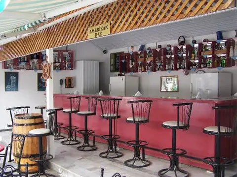 Финике: Baba Motel