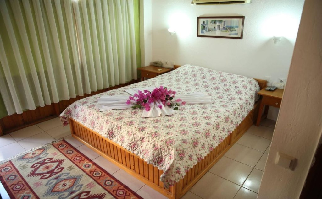 Финике: Baba Motel