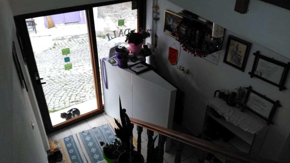 Бозджаада: Adali Pansiyon