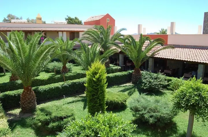 Тургутрейс: Tiana Beach Resort - All Inclusive