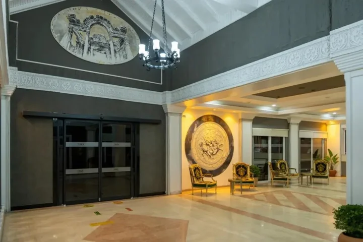 Тургутрейс: Tiana Beach Resort - All Inclusive