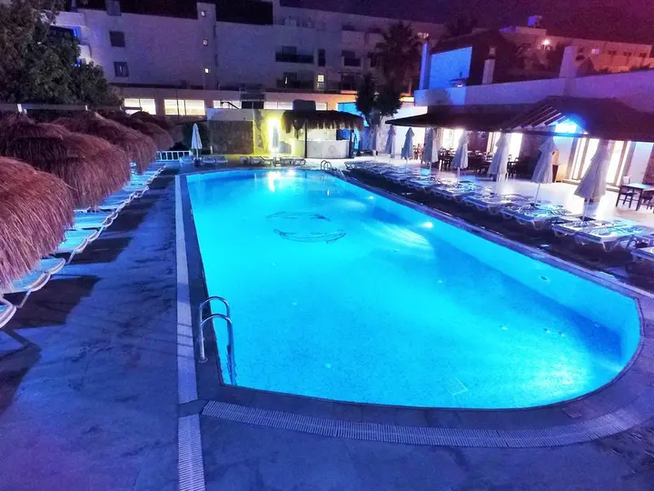 Тургутрейс: Tiana Beach Resort - All Inclusive