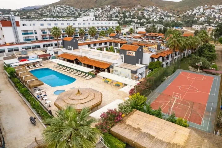Тургутрейс: Tiana Beach Resort - All Inclusive