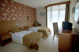 Кушадасы: Surtel Hotel
