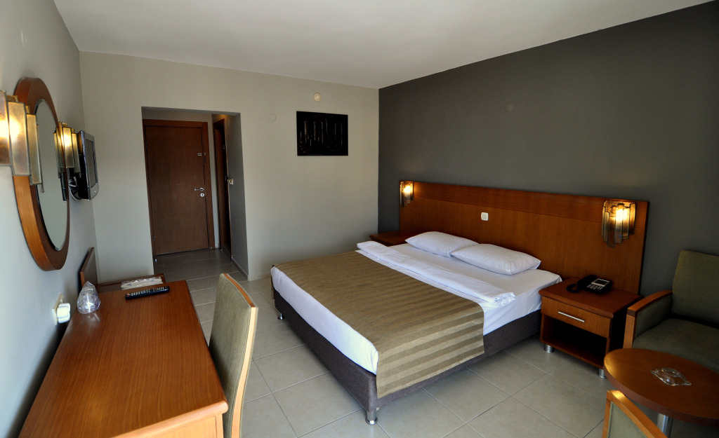 Кушадасы: Surtel Hotel