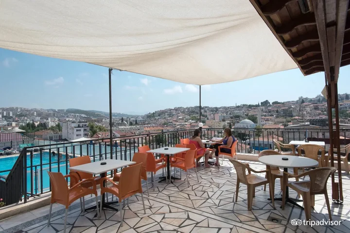 Кушадасы: Surtel Hotel