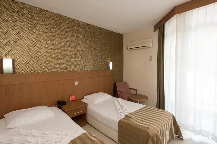 Кушадасы: Surtel Hotel