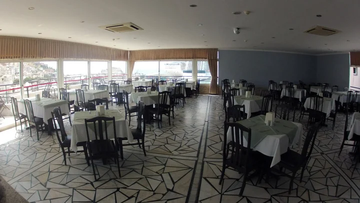 Кушадасы: Surtel Hotel