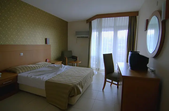 Кушадасы: Surtel Hotel