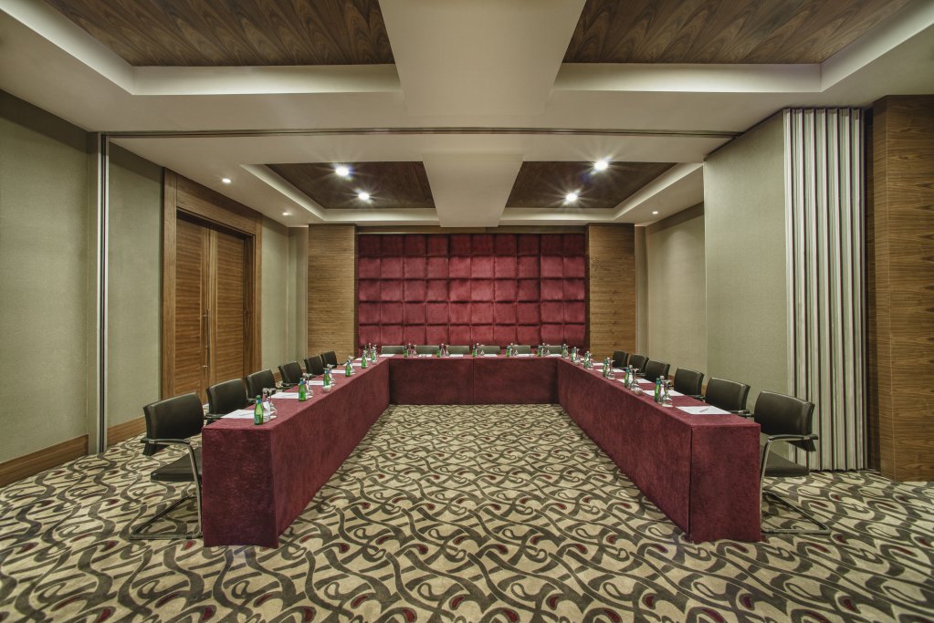 Анталья: Aska Lara Resort & Spa Hotel