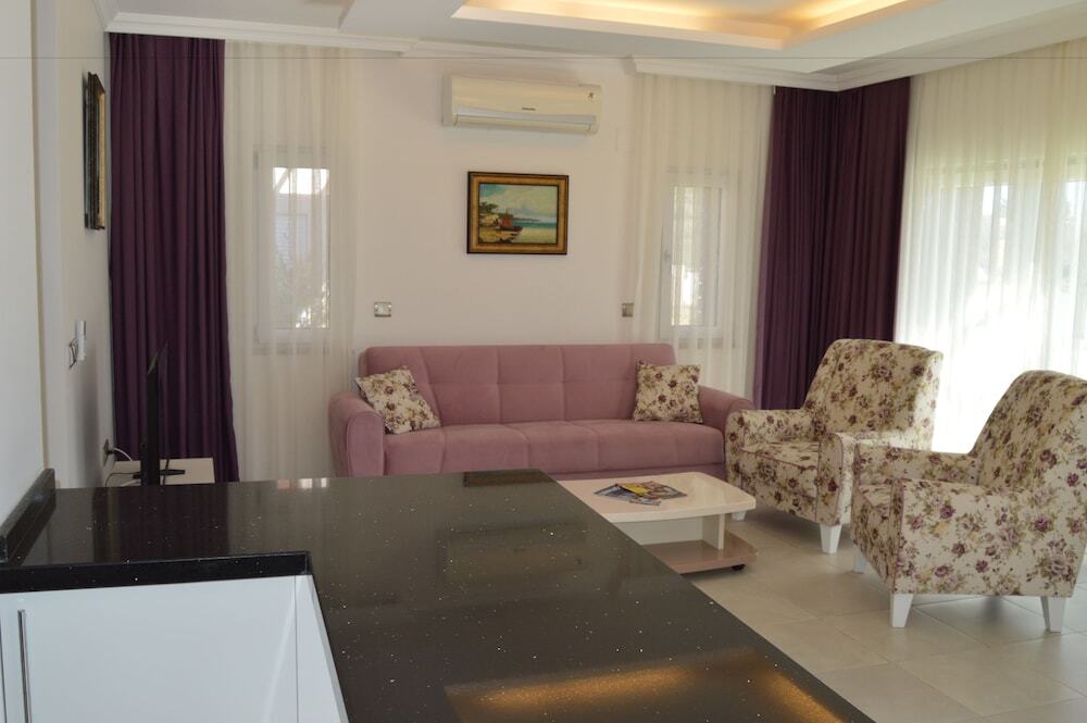 Саригерме: Golden Golf Sarigerme Villalari