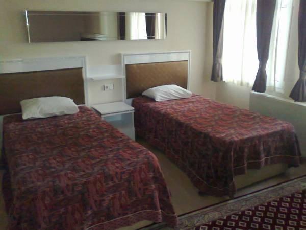 Измит: Ozgur Hotel