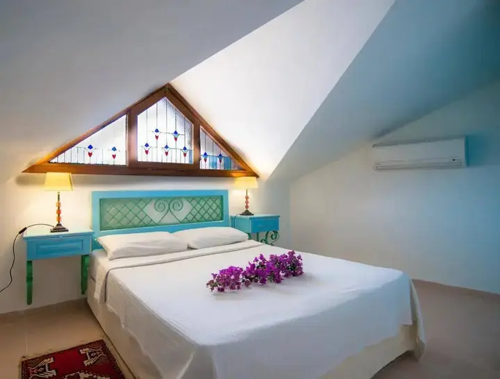 Каш: Hotel Begonvil