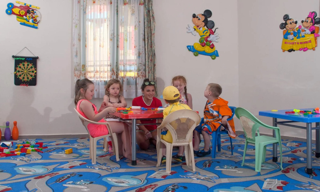Дидим: Esra Family Suite