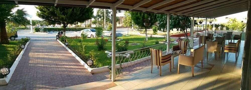 Дидим: Hotel Didyma House