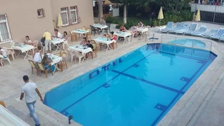 Бельдиби: Zara Hotel