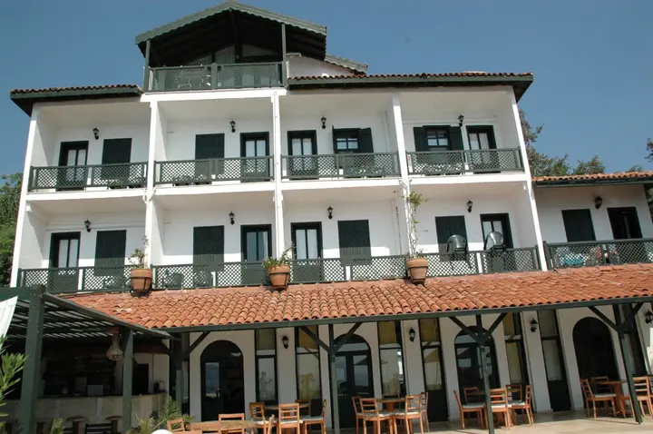 Каш: Arpia Hotel