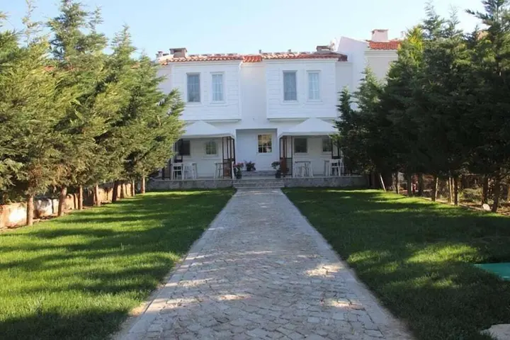 Бозджаада: Helinda Butik Otel