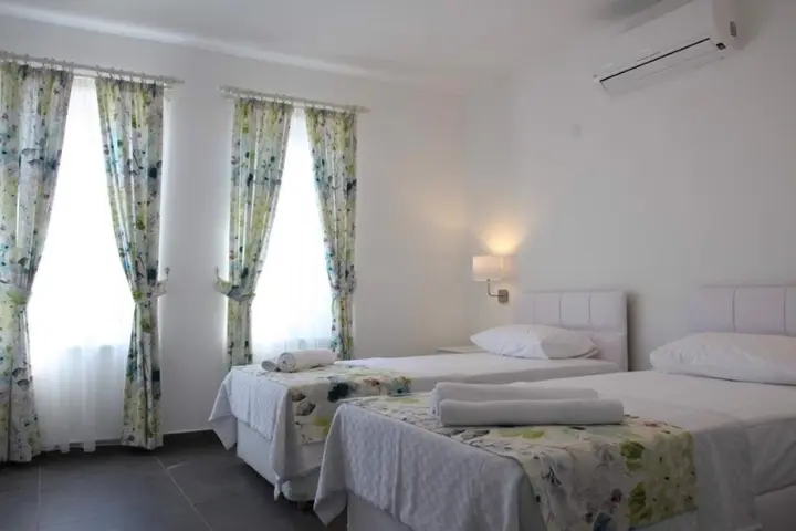 Бозджаада: Helinda Butik Otel