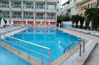 Кемер: Mr Crane Hotel