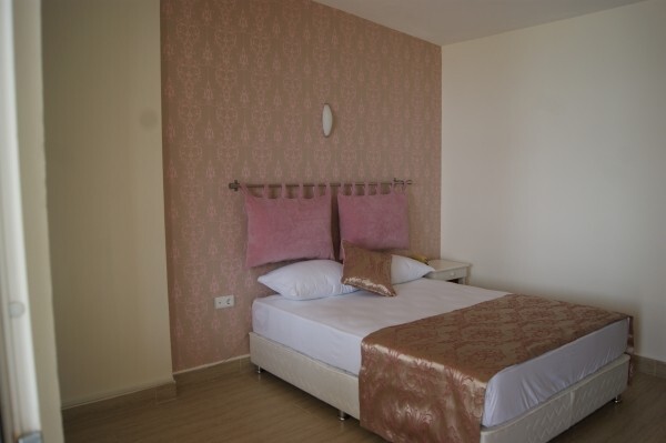 Акьярлар: Meteor Beach Hotel