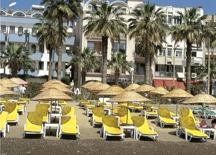 Мармарис: Candan Beach Hotel