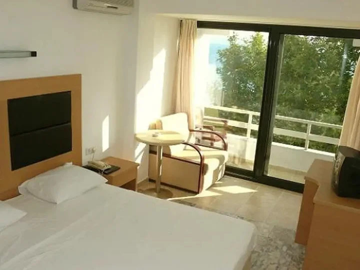 Мармара: Kondu Hotel