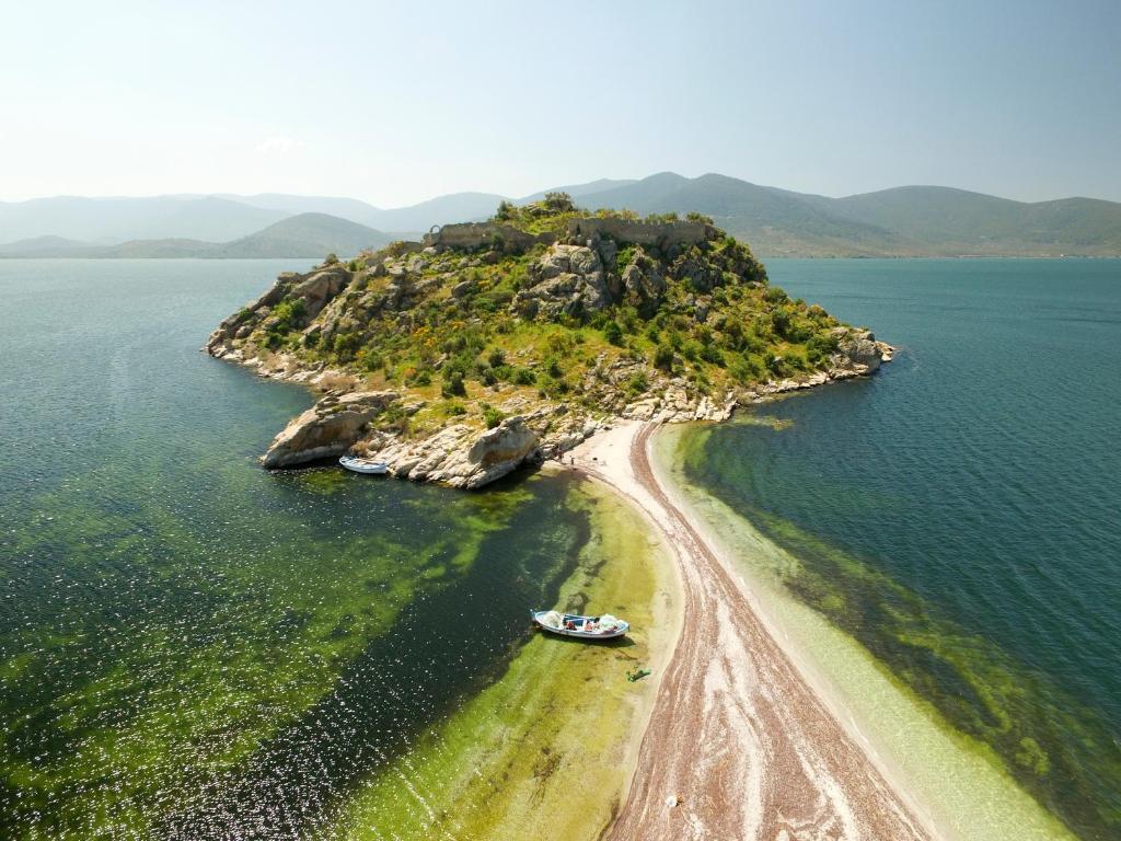 Капикири: Agora Pansiyon