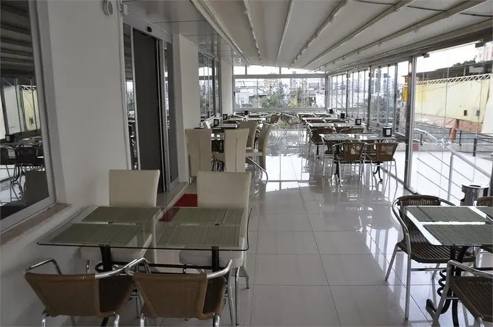 Мерсин: Ayseli Otel