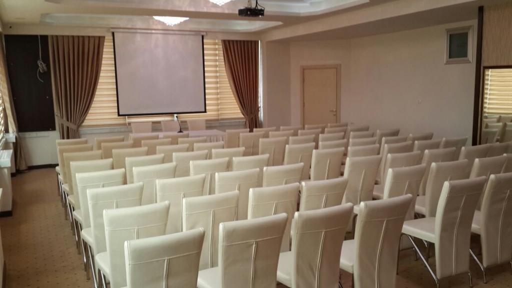 Мерсин: Ayseli Otel