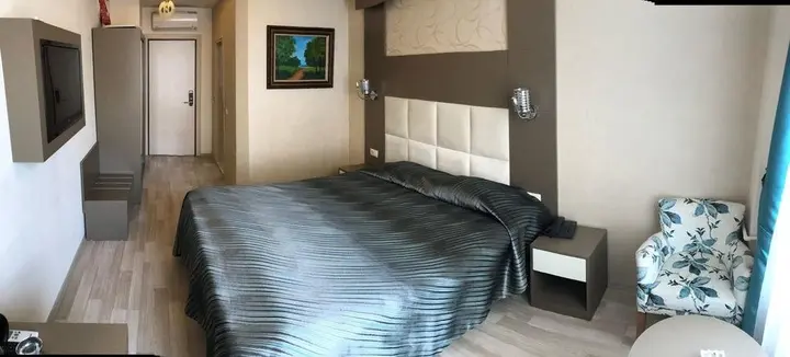 Мерсин: Ayseli Otel