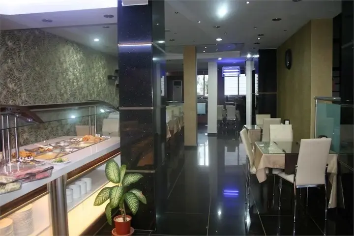Мерсин: Ugur Otel