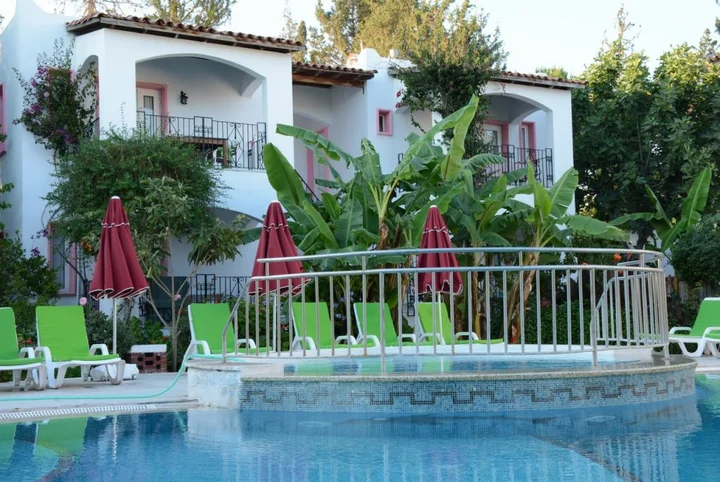Битез: Апарт-Отель Villa Nergiz