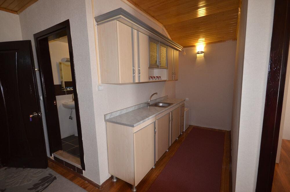 Сарыкамыш: Bildik Hotel