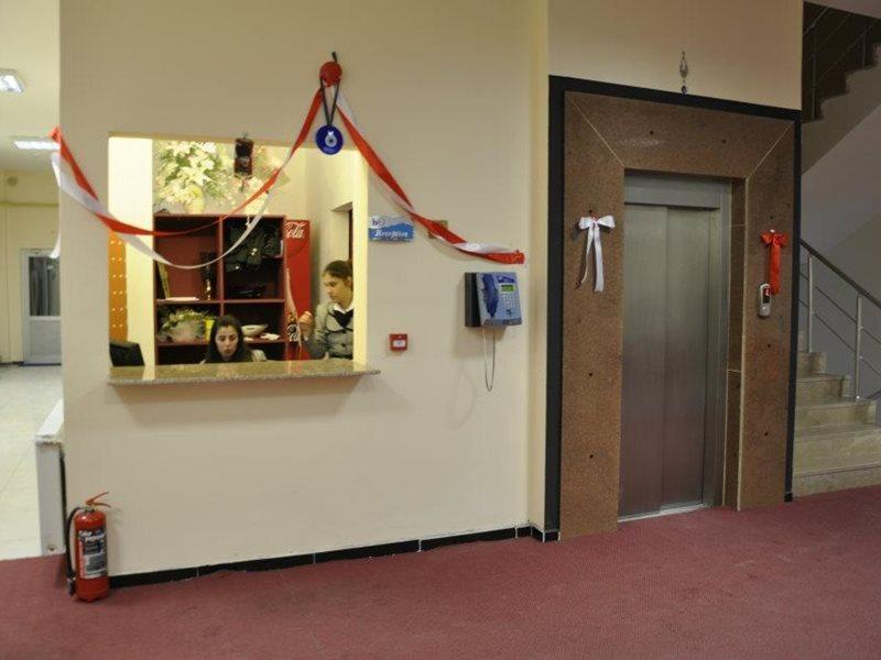 Сарыкамыш: Bildik Hotel