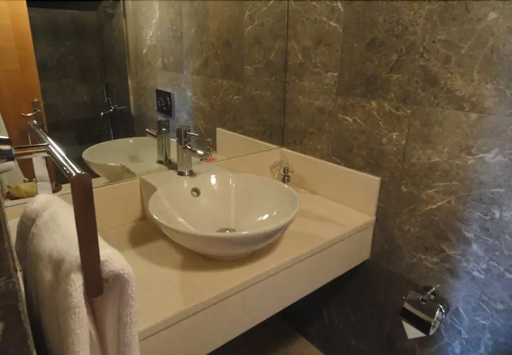 Урла: Konvoy Hotel & The Country Club