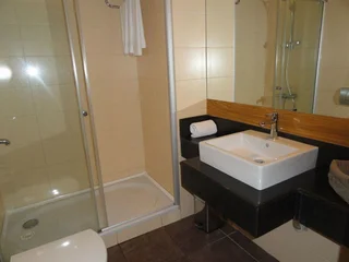 Урла: Konvoy Hotel & The Country Club