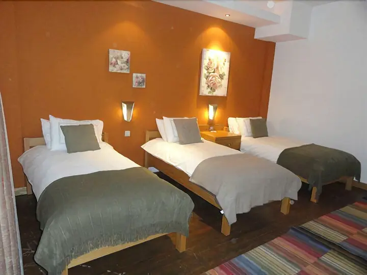 Урла: Konvoy Hotel & The Country Club
