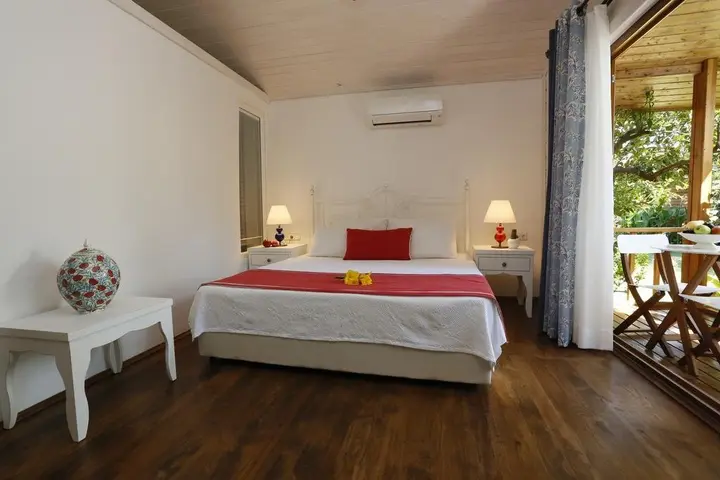 Чиралы: Karakus Pension
