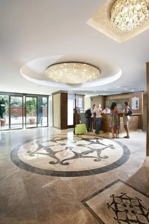 Мармарис: Emre Beach Hotel