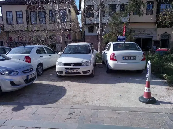 Анталья: Dedehan Pansiyon