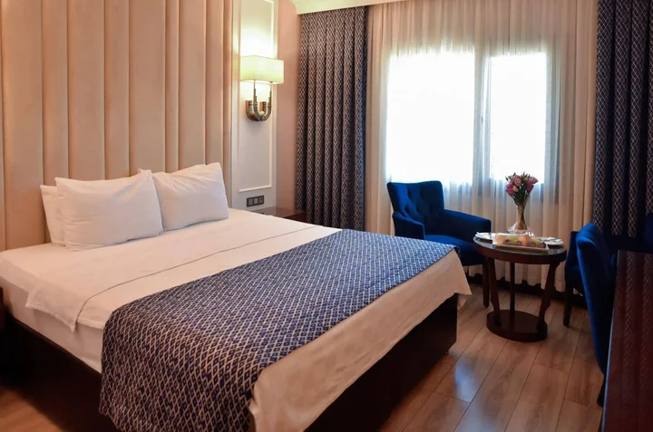Адана: Golden Lake Hotel
